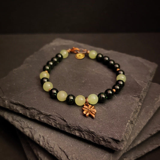 "Luck" | Green Sandstone & Aventurine Steel Bracelet with Copper Four Leaf Clover